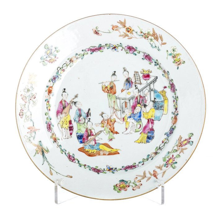 Plate 'Musicians' in Chinese porcelain, Qianlong (1 of 1)