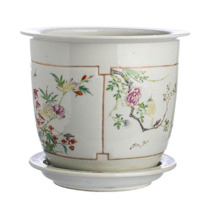 Vase with plate in chinese porcelain, Guangxu (1 of 1)