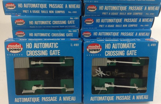 lot of 9 Model power Passage Crossing Gate: lot of 9 Model power Passage Crossing Gate