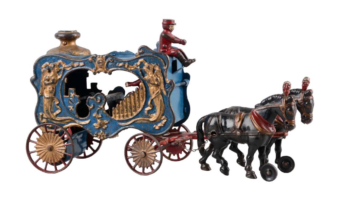 Hubley Cast Iron Royal Circus Horse Drawn Calliope. (1 of 2)