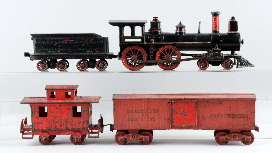 Wilkins 4 Piece Freight Cast Floor Train. (1 of 2)