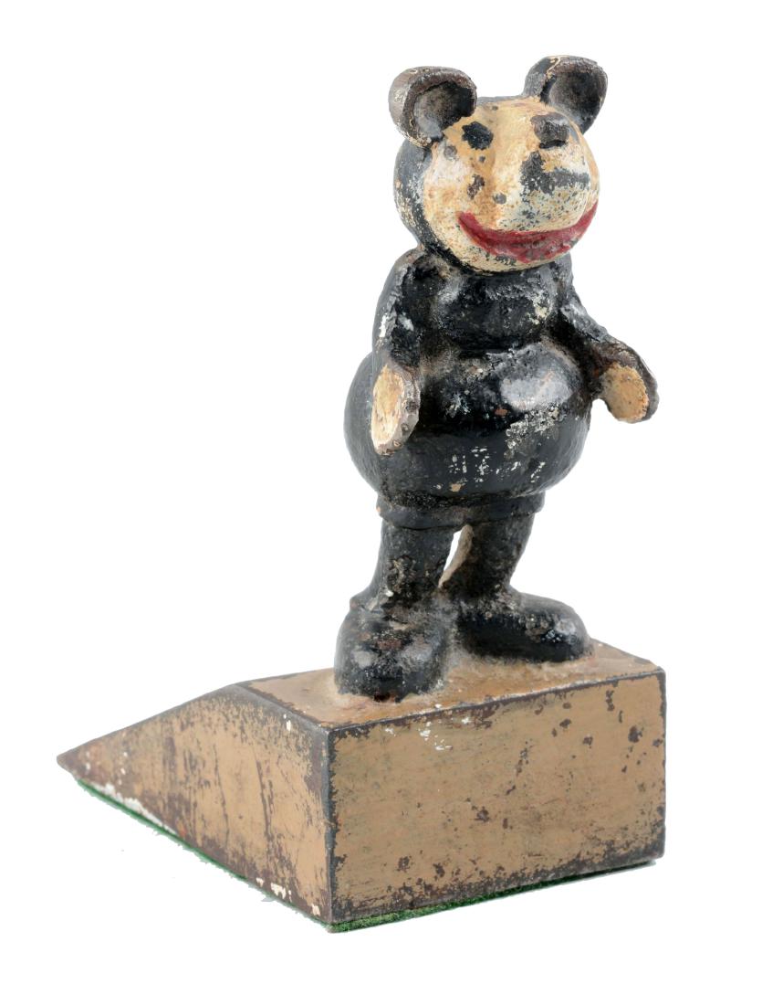 Cast Iron Mouse Wedge Doorstop. (1 of 3)
