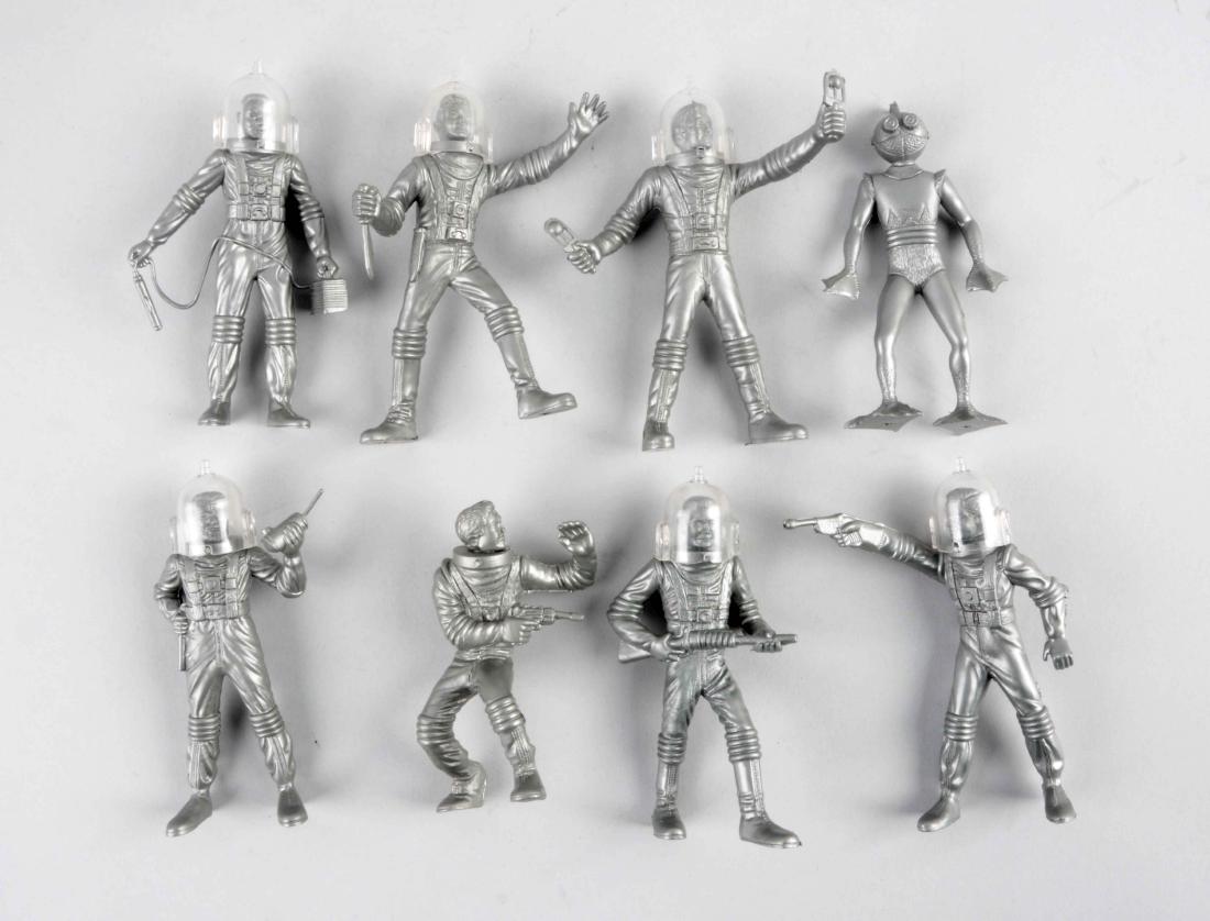 Lot Of 8: Marx Plastic Spacemen. (1 of 1)