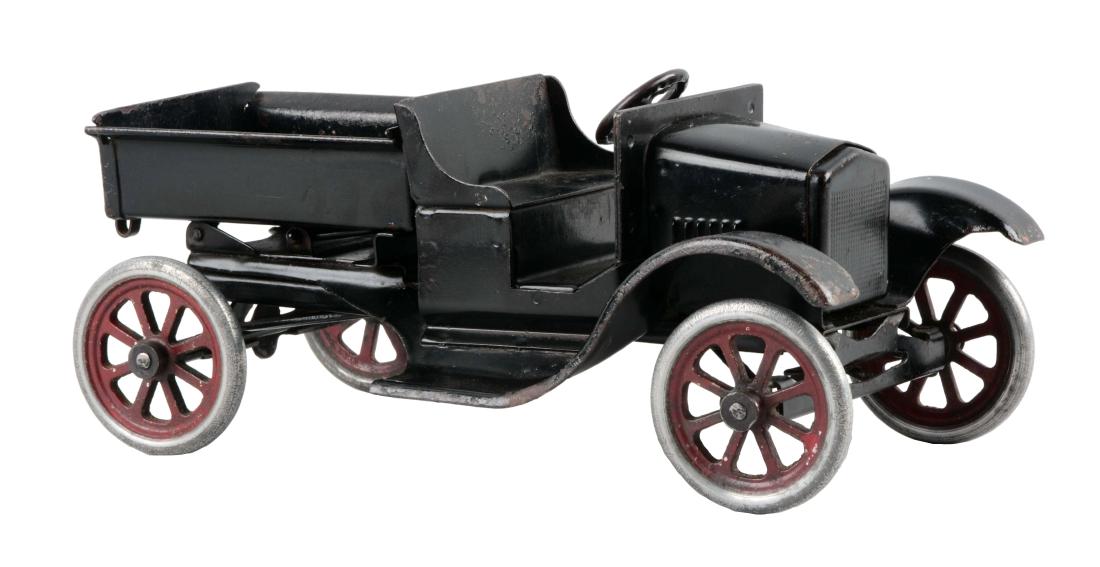 Pressed Steel Buddy L Flivver Dump Cart. (1 of 2)