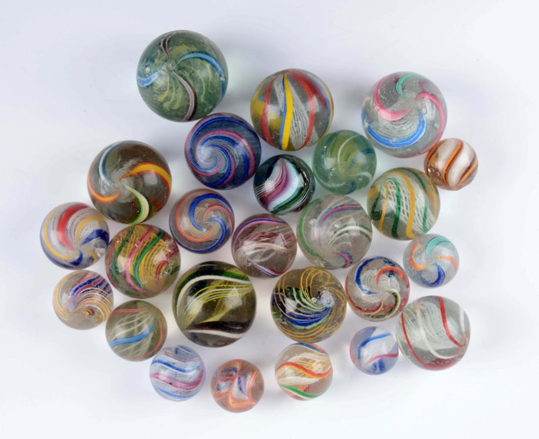 Lot Of 25: Assorted Swirl Marbles. (1 of 1)
