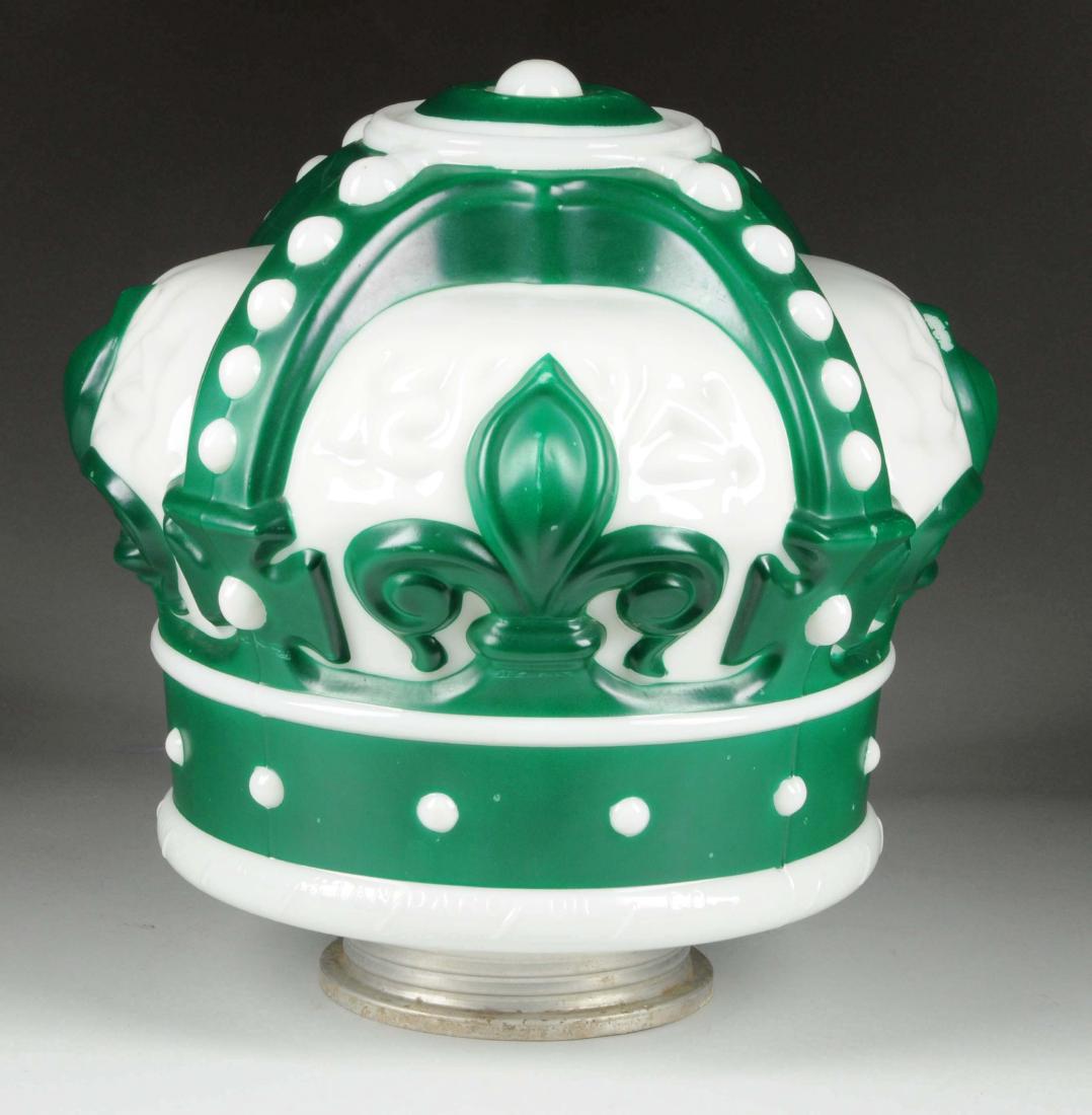 Standard Oil of Indiana Green Crown OPC Globe. (1 of 4)