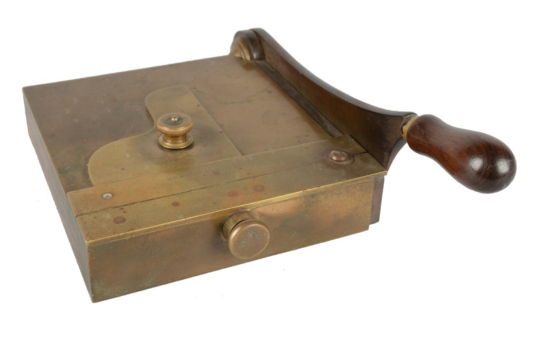 Brass Card Trimmer. (1 of 4)