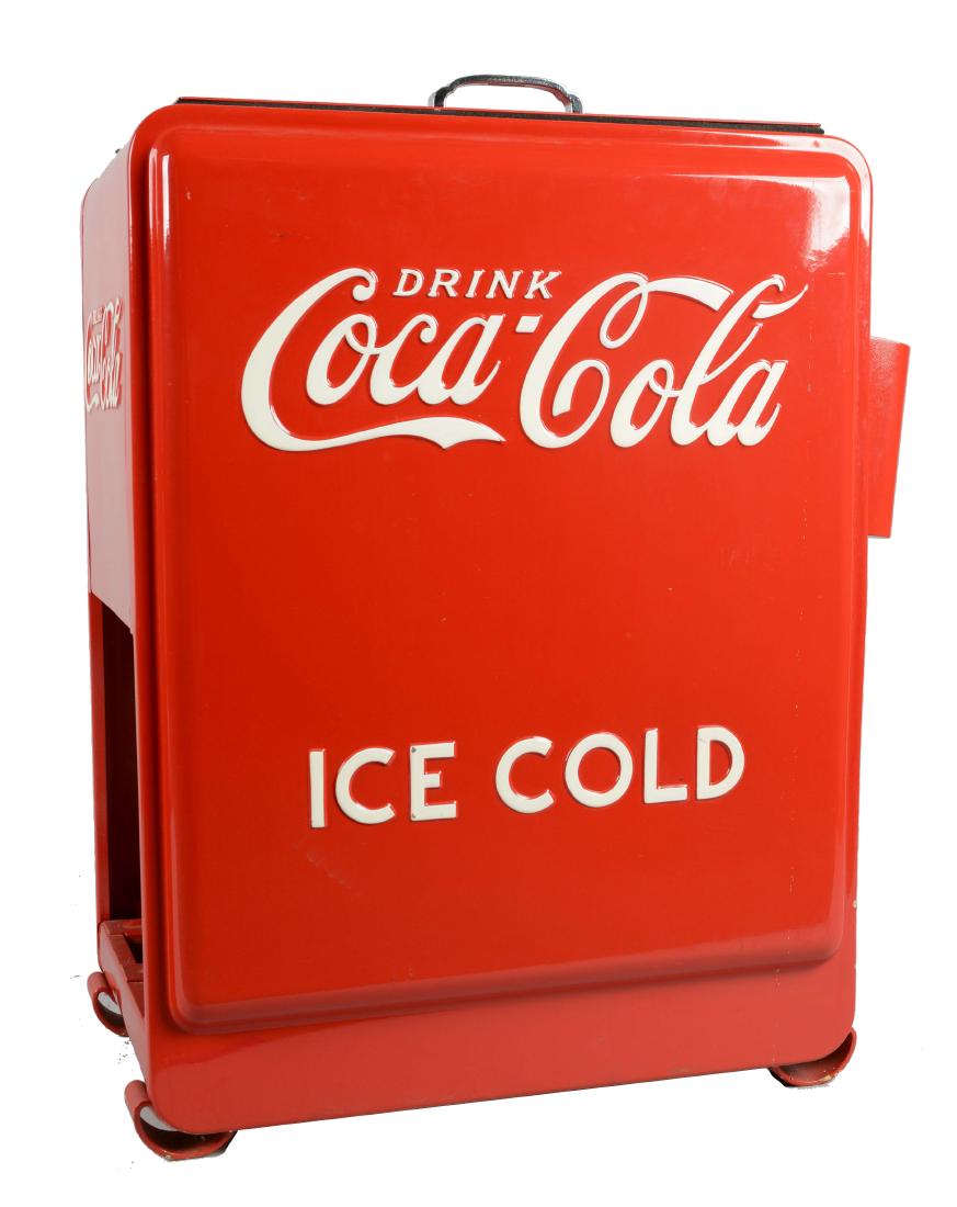 Large Coca-Cola Cooler. (1 of 9)