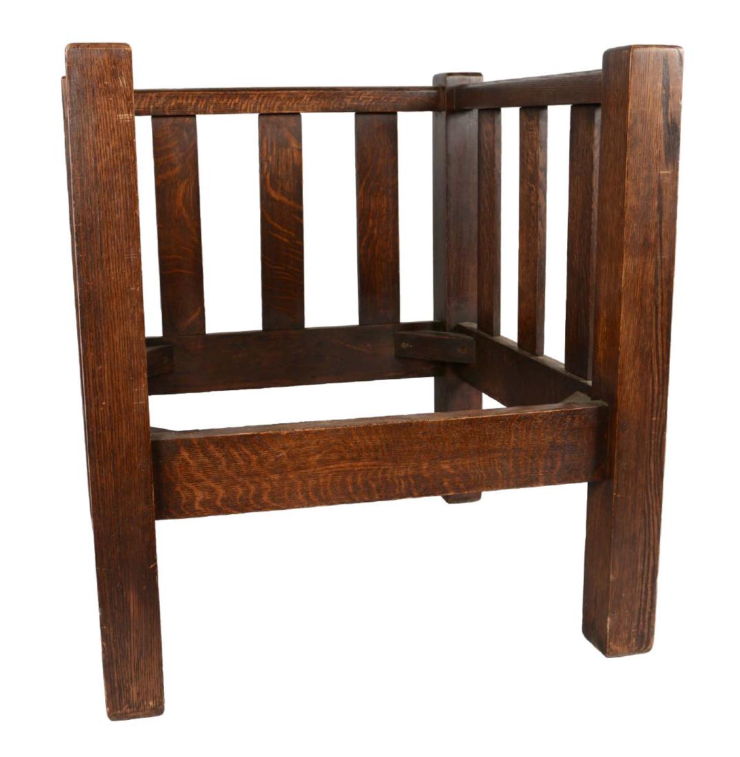Early Tiger Oak Mission Chair. (1 of 6)