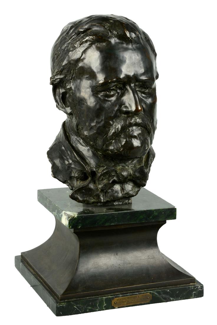 Metal Bust of President Ulysses S. Grant. (1 of 6)