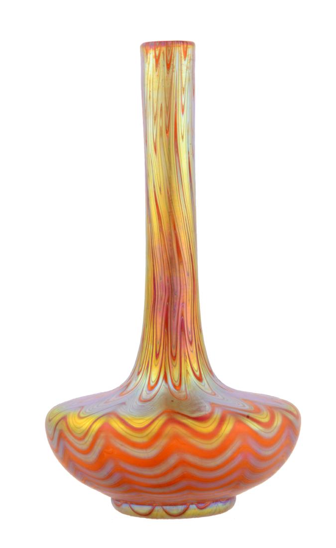 Loetz Phanomen Vase. (1 of 8)
