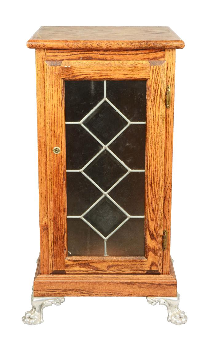 Oak Wood Slot Machine Stand. (1 of 6)