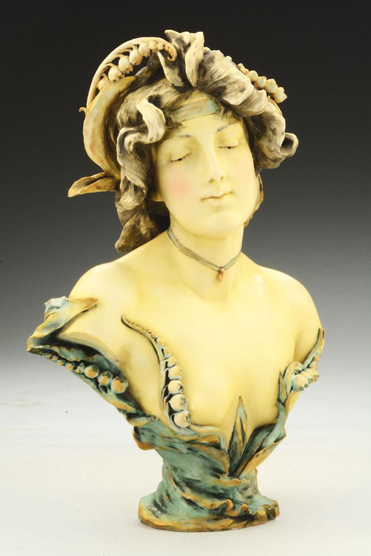Amphora Eduard Stellmacher Signed Ceramic Bust. (1 of 7)