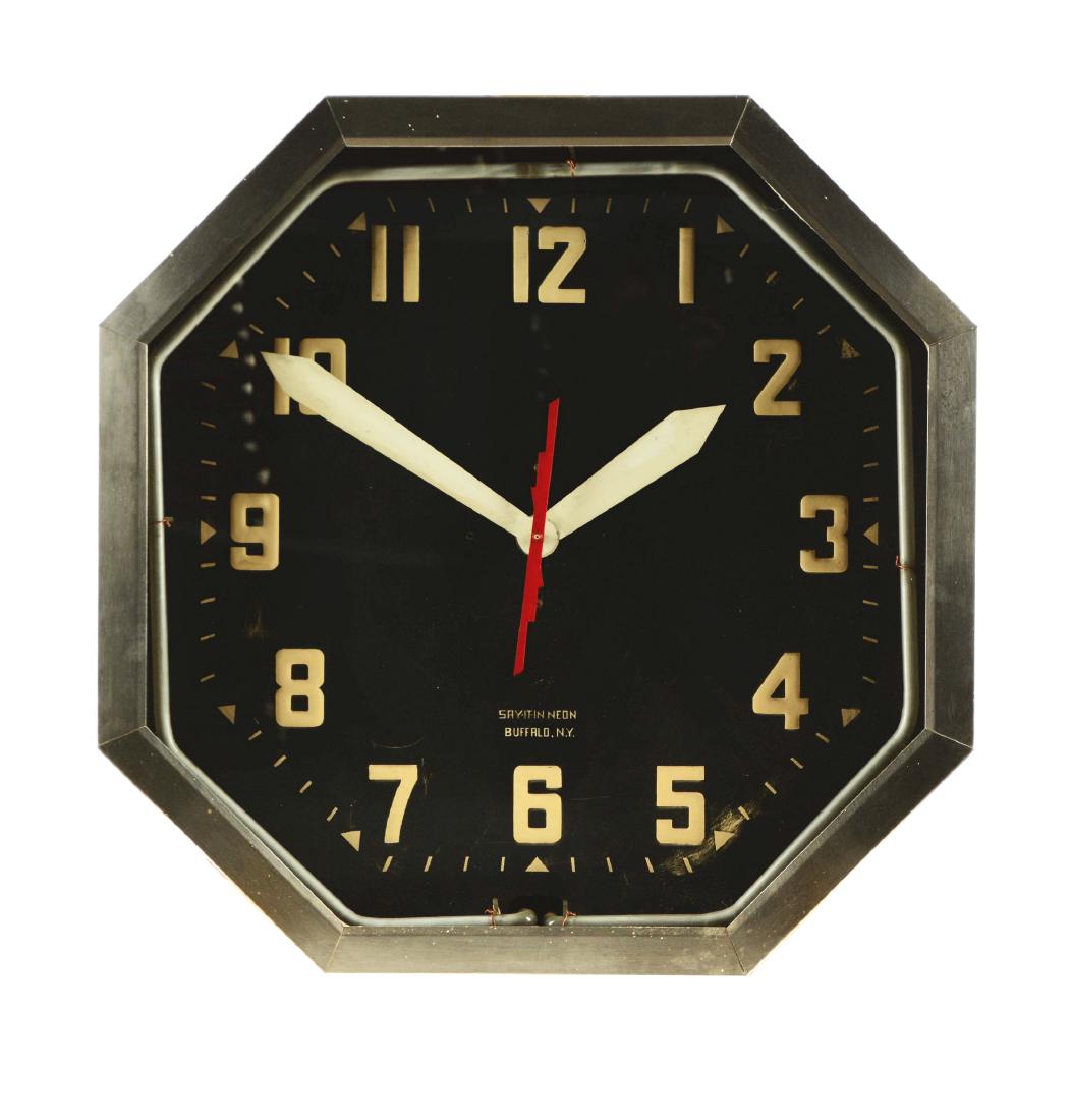 Large Vintage Neon Advertising Clock. (1 of 2)