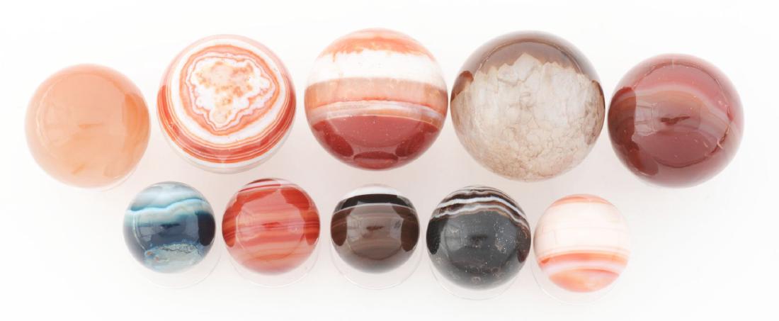 Lot of 10: Agate Marbles. (1 of 2)