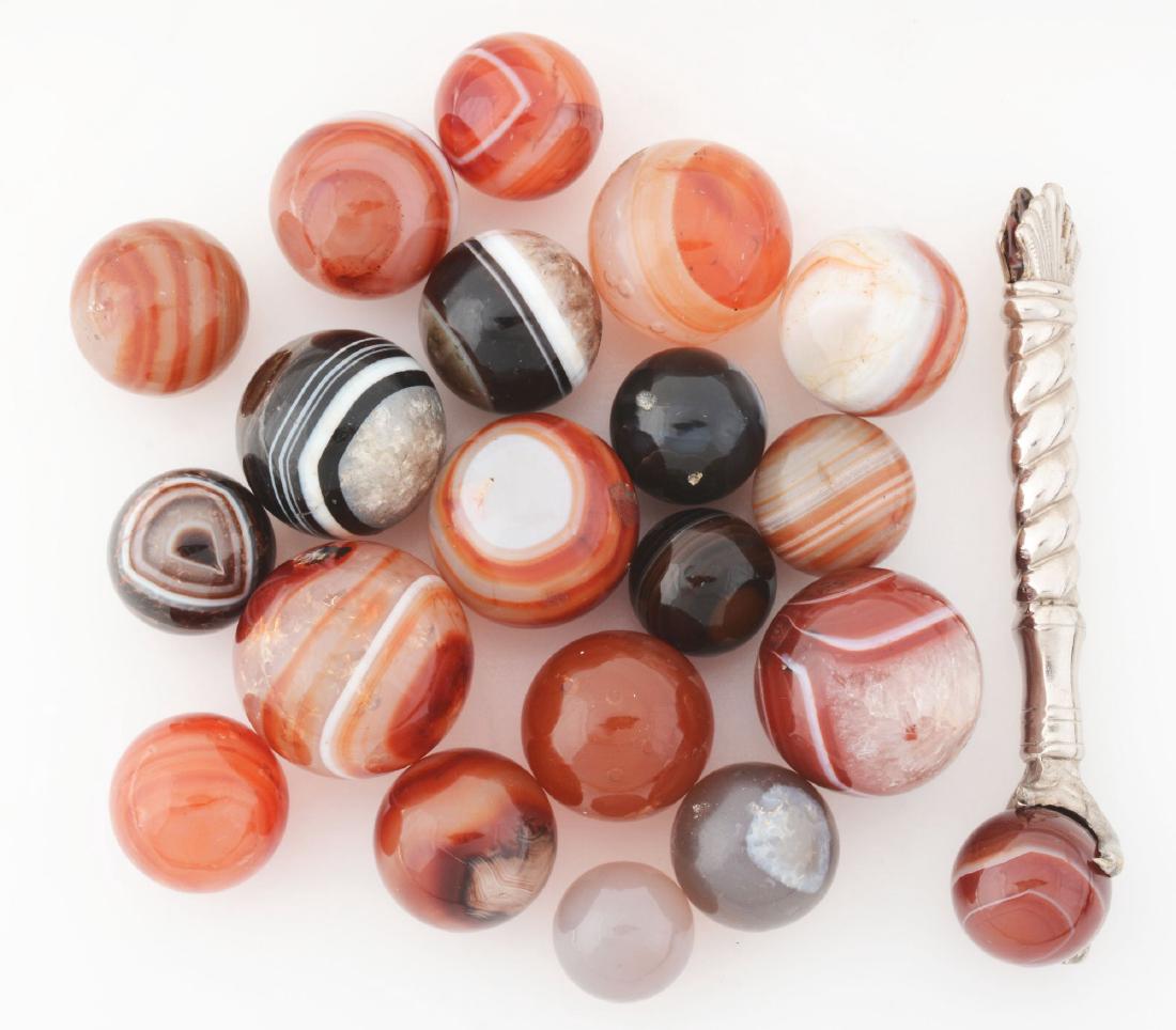 Lot of 20: Agate Marbles. (1 of 1)