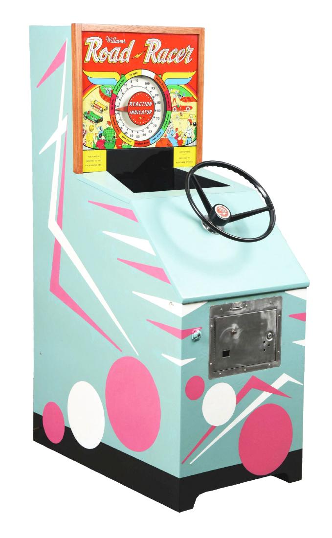 10¢ Williams Road Racer Arcade Machine. (1 of 5)