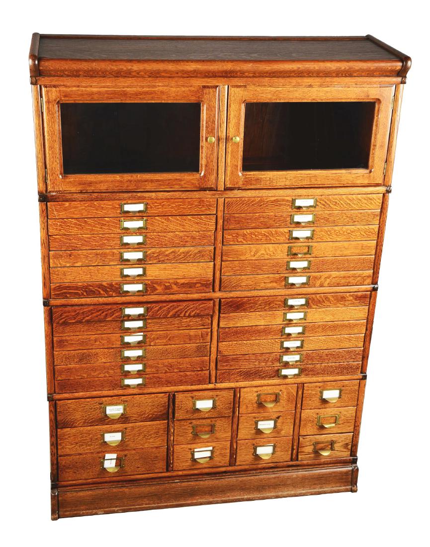 Oak Filing Cabinet. (1 of 6)