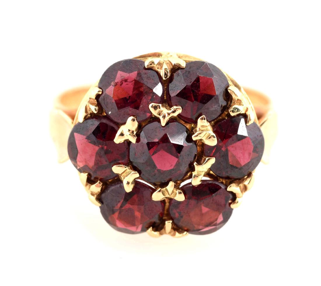 18K Yellow Gold Garnet Ring. (1 of 5)