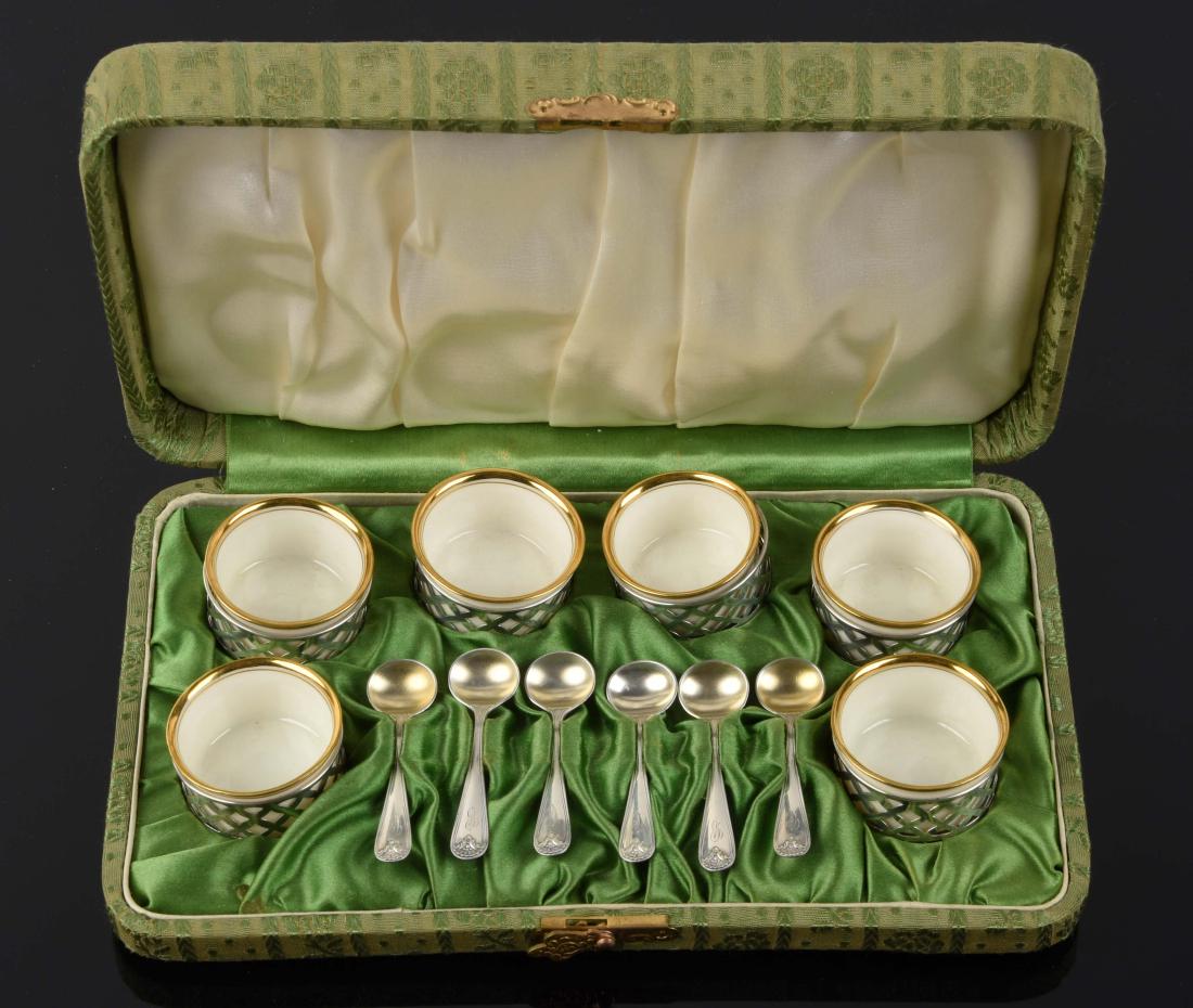 Set Of 6: Lenox Salt Spoons in Sterling Holder. (1 of 3)