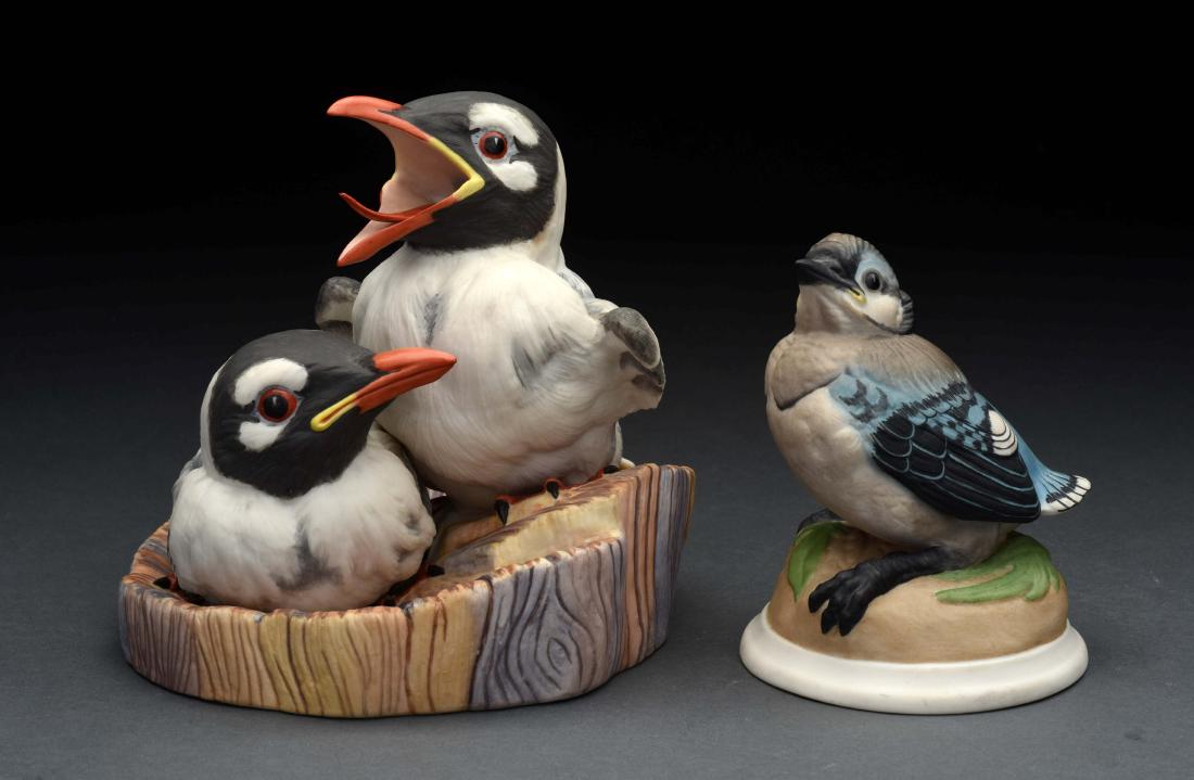 Lot of 2: Porcelain Boehm Bird Figurines. (1 of 3)