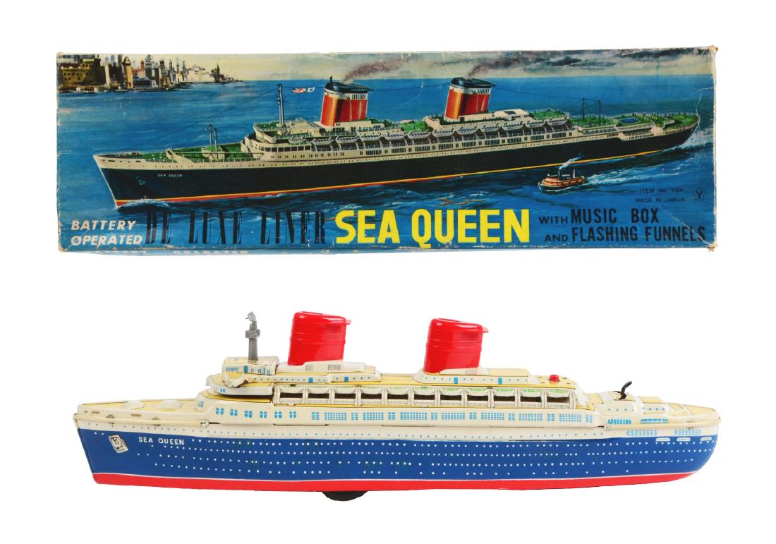 Scarce Japanese Battery Operated Sea Queen Oceanliner (1 of 4)