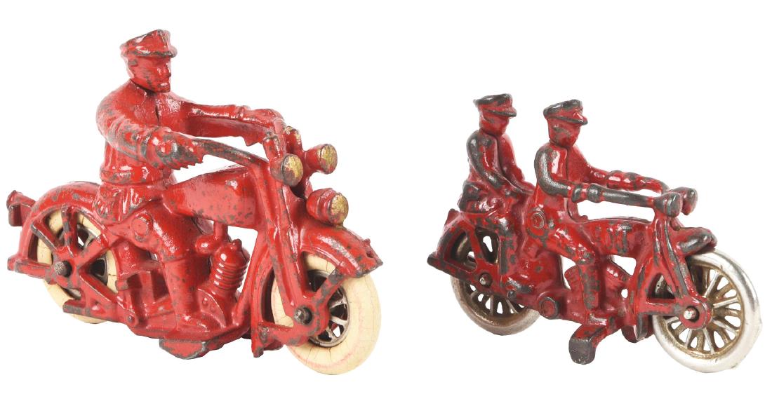 Lot of 2: Cast Iron Motorcycles. (1 of 2)