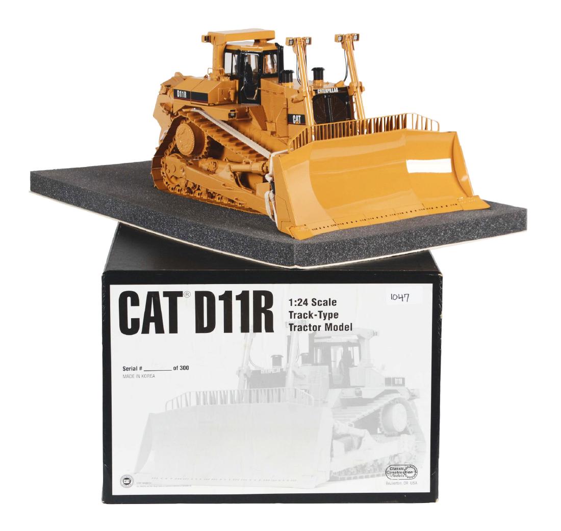 Classic Construction Models Die-Cast Cat D11R Tractor (1 of 1)