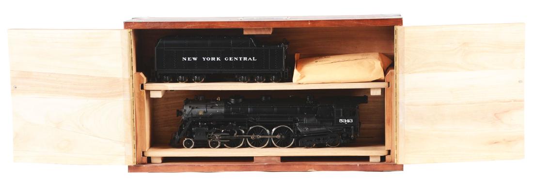 New York Central Hudson Engine & Tender In Wood Box. (1 of 1)