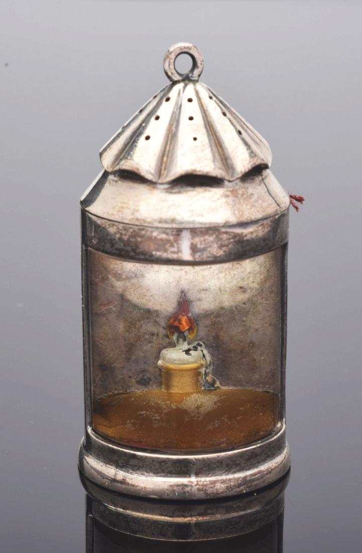 Sterling Silver Antique Lantern-Shaped Vinagrette. (1 of 4)