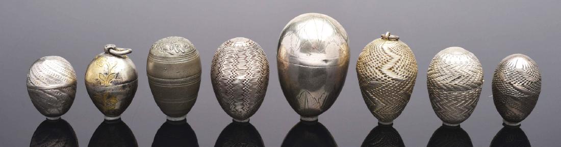 Lot of 8: Spice Containers & Antique Vinaigrette. (1 of 1)