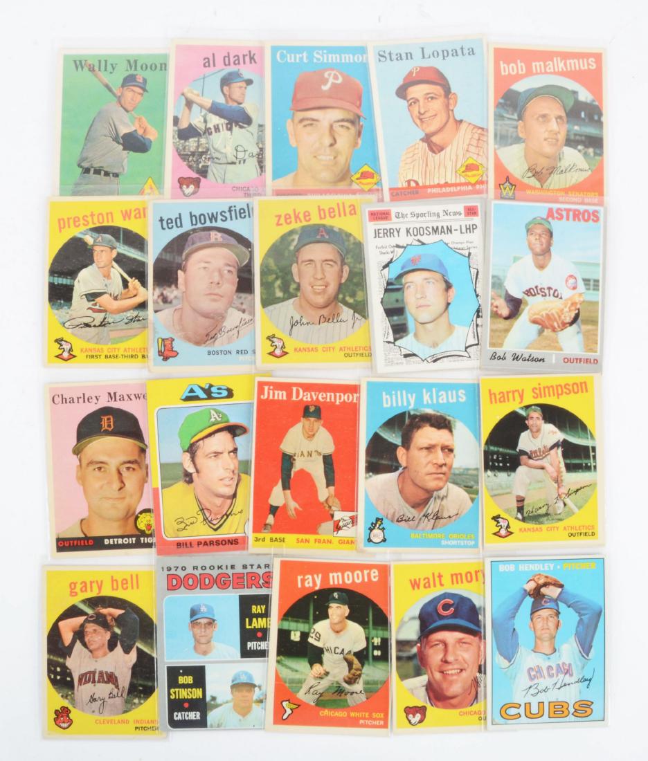 Large Shoebox Collection of Baseball Cards. (1 of 1)