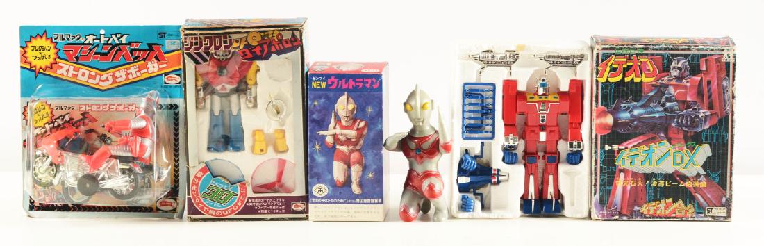 Lot Of 5: Japanese Die-Cast & Vinyl Characters & (1 of 1)