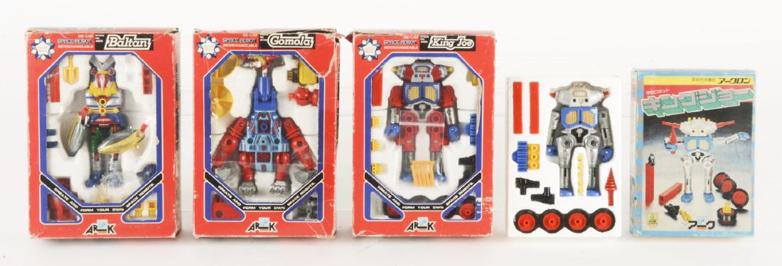 Lot Of 4: Japanese Ark Die-Cast Character Figures in (1 of 1)