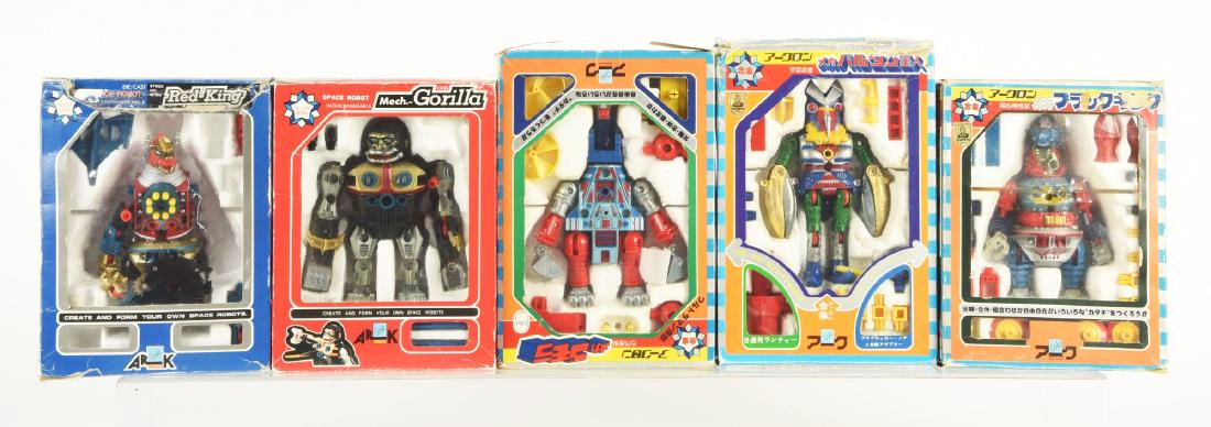 Lot Of 5: Japanese Die-Cast Ark Character Figures In (1 of 1)