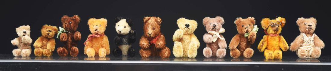 Lot of 14: Plush Animals. (1 of 1)