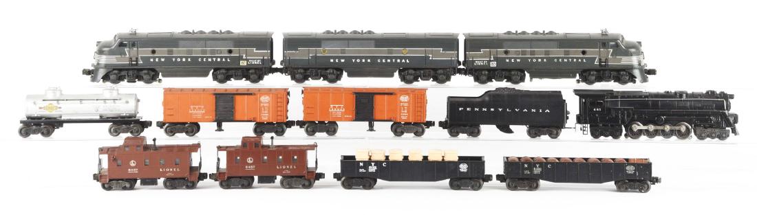 Lot of 12: Lionel F3 NYC ABA No. 681 Locomotive & (1 of 3)