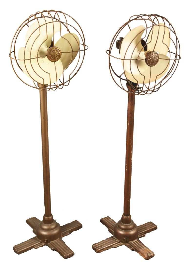 Lot Of 2: General Electric Art Deco Floor Fans. (1 of 4)