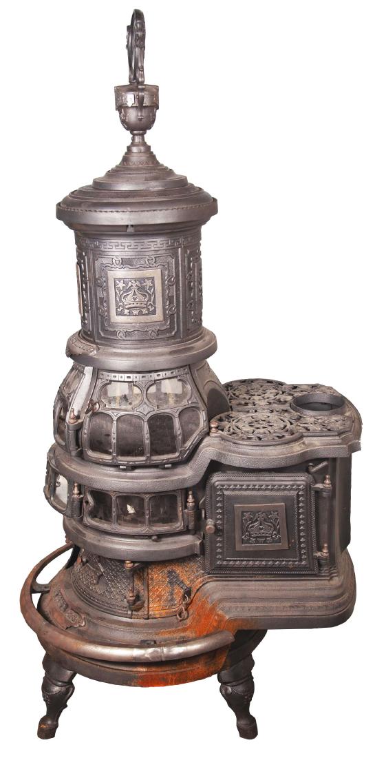 Jewel Co-operative Foundry Co. Cast Iron Stove. (1 of 5)