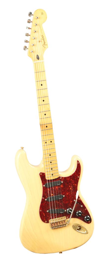 Fender Deluxe Series Stratocaster Electric Guitar. (1 of 7)