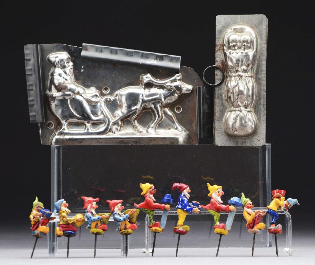 Lot of 3: Pair Of Chocolate Molds And Wooden Gnome (1 of 4)