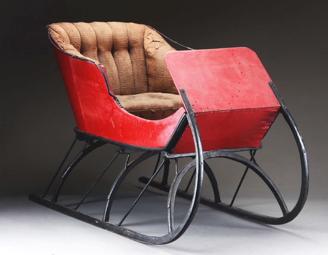 Victorian Child's Sleigh. (1 of 3)