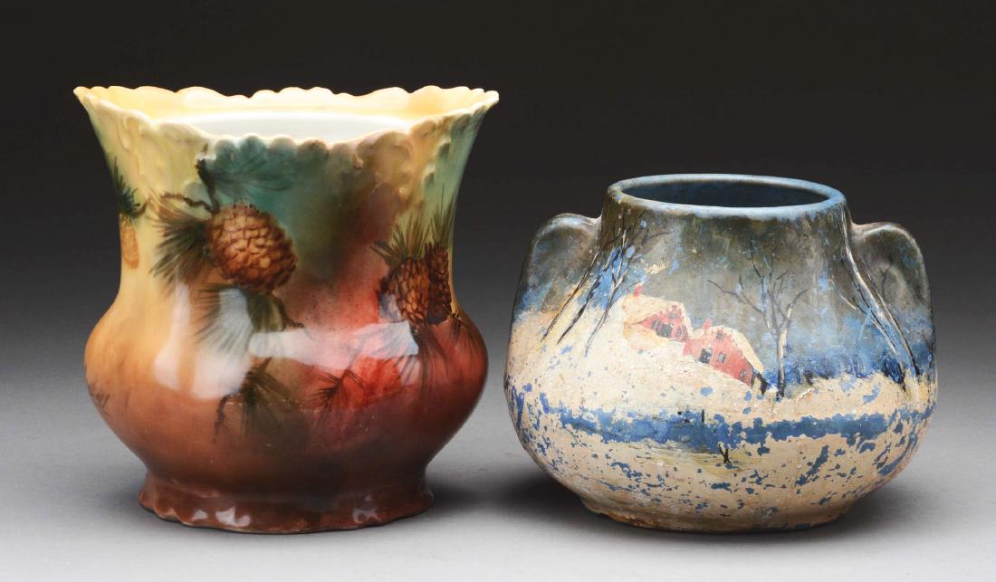 Lot Of 2: Decorative Christmas Vases. (1 of 2)