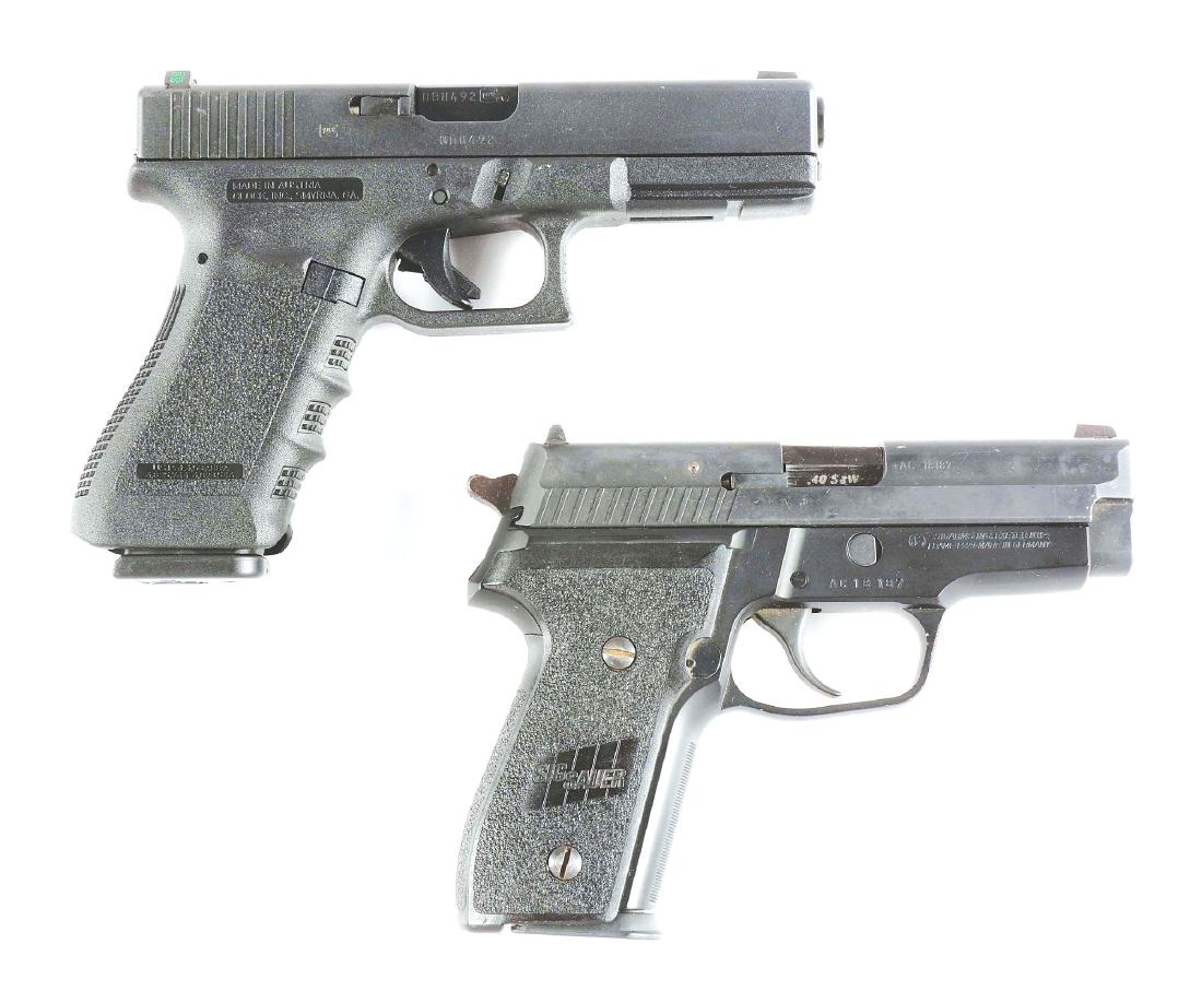 (M) Lot of 2: Glock 22 & Sig Sauer P229 Semi-Automatic: Lot consists of: Gun (A) Glock 22. Features polymer frame, matte finished steel slide, white dot sights and double action. CONDITION: Near new inside and out. Comes with one magazine. Gun (B) Cased Si