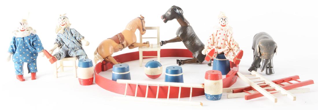 Box Of Later Schoenhut Humpty Dumpty Circus Figures. (1 of 2)