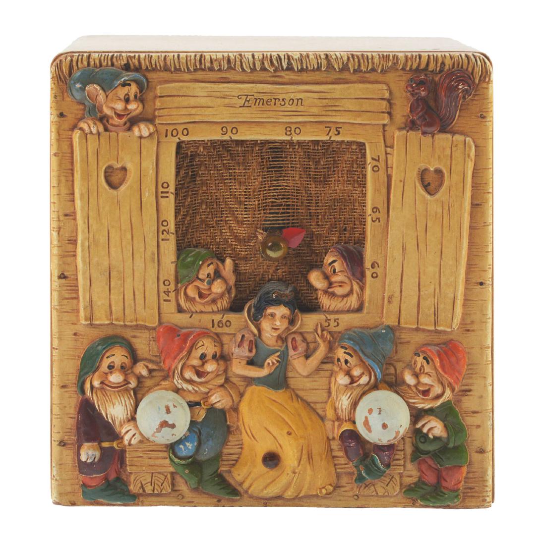 Scarce 1939 Emerson Snow White Seven Dwarfs Radio. (1 of 3)