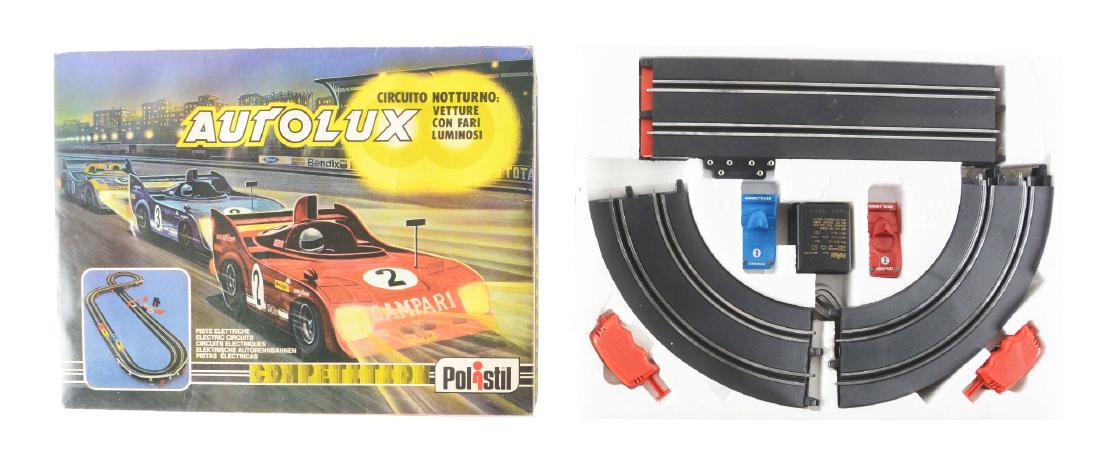 Lot of 4: Boxed Slot Car Sets. (1 of 4)