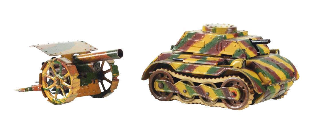 Lot of 2: Tin Litho Battery Operated and Static (1 of 2)