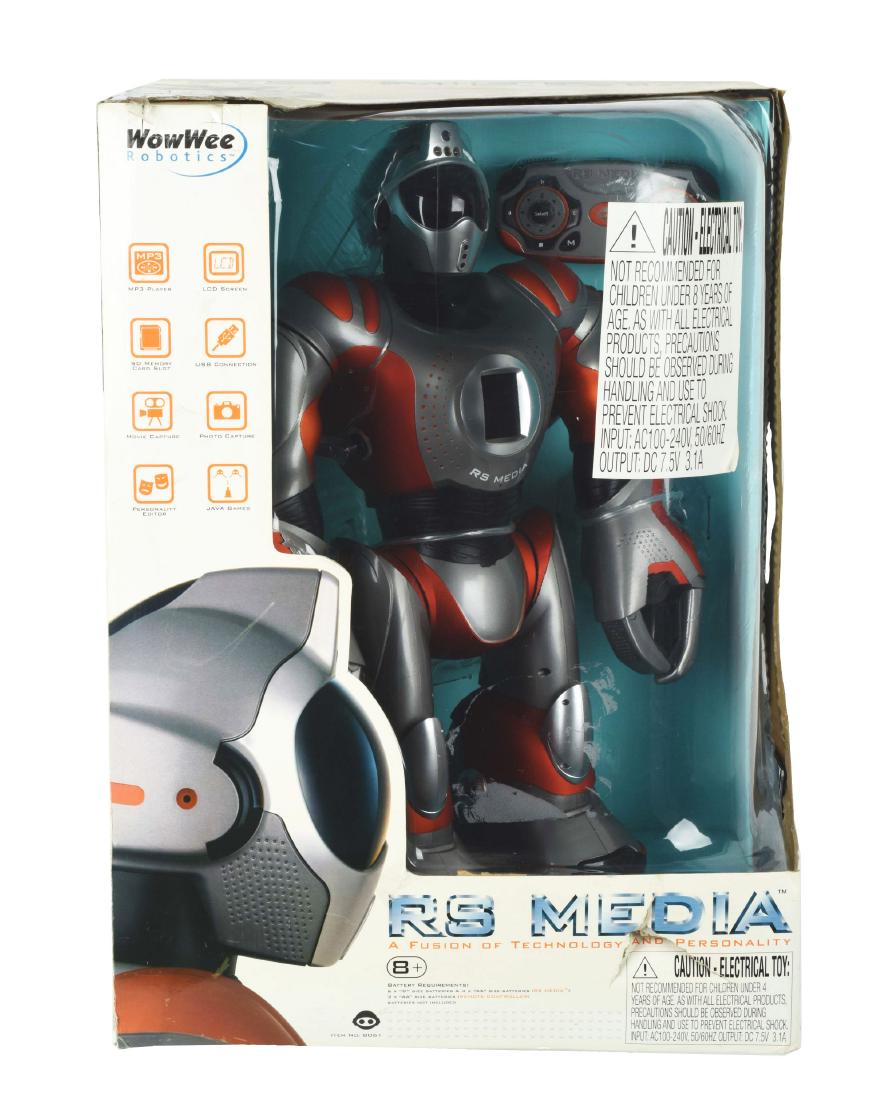 WowWee Robotics R S Media Robot Toy. (1 of 4)
