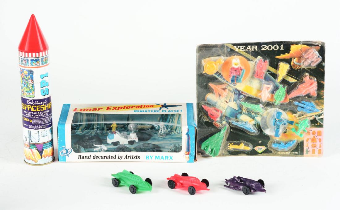 Lot of 5: Space Related Items. (1 of 1)